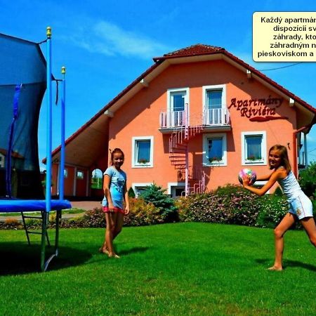Chalupa Riviera A Apartmany Riviera - Liptov Besenova รูชอมแบรอค ภายนอก รูปภาพ