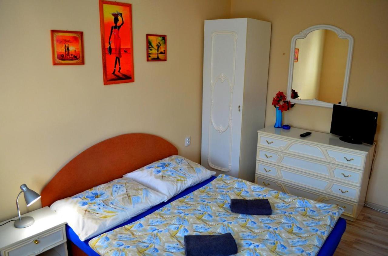 Chalupa Riviera A Apartmany Riviera - Liptov Besenova รูชอมแบรอค ภายนอก รูปภาพ