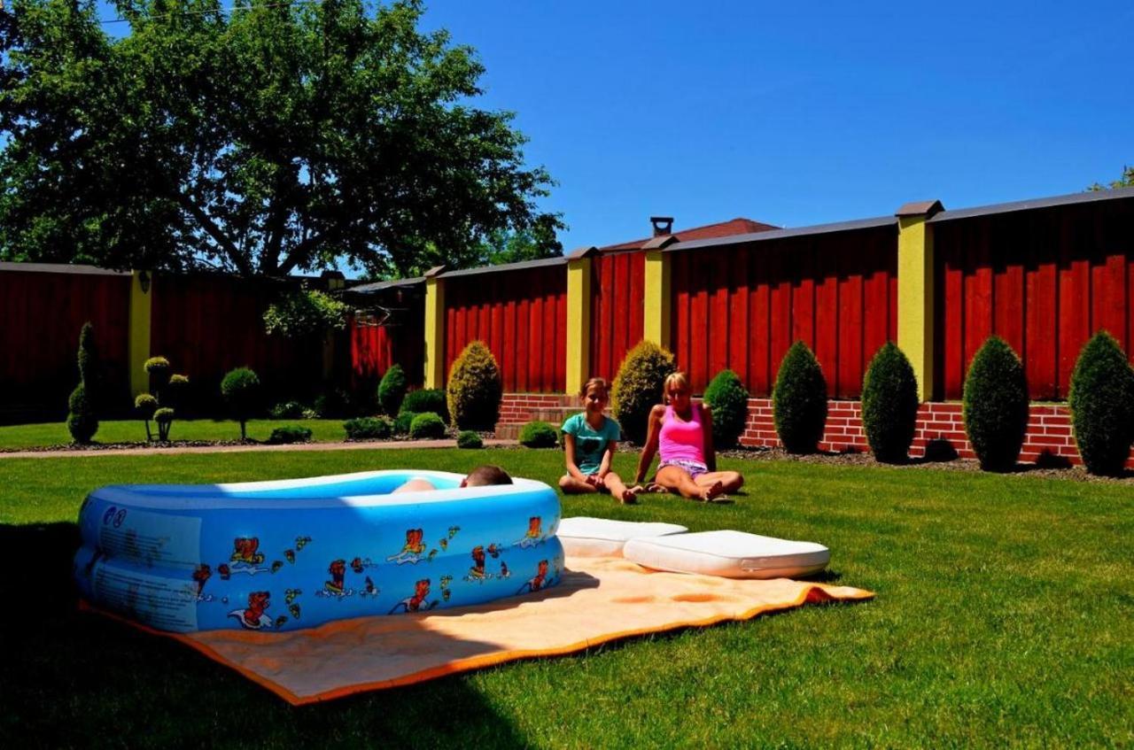 Chalupa Riviera A Apartmany Riviera - Liptov Besenova รูชอมแบรอค ภายนอก รูปภาพ