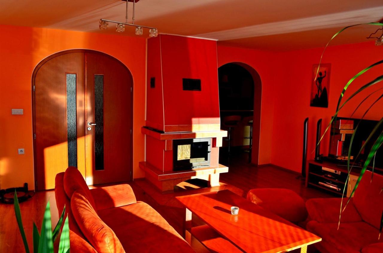 Chalupa Riviera A Apartmany Riviera - Liptov Besenova รูชอมแบรอค ภายนอก รูปภาพ