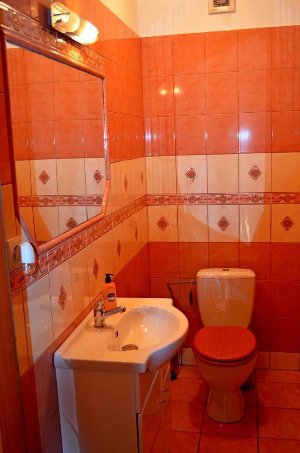 Chalupa Riviera A Apartmany Riviera - Liptov Besenova รูชอมแบรอค ภายนอก รูปภาพ