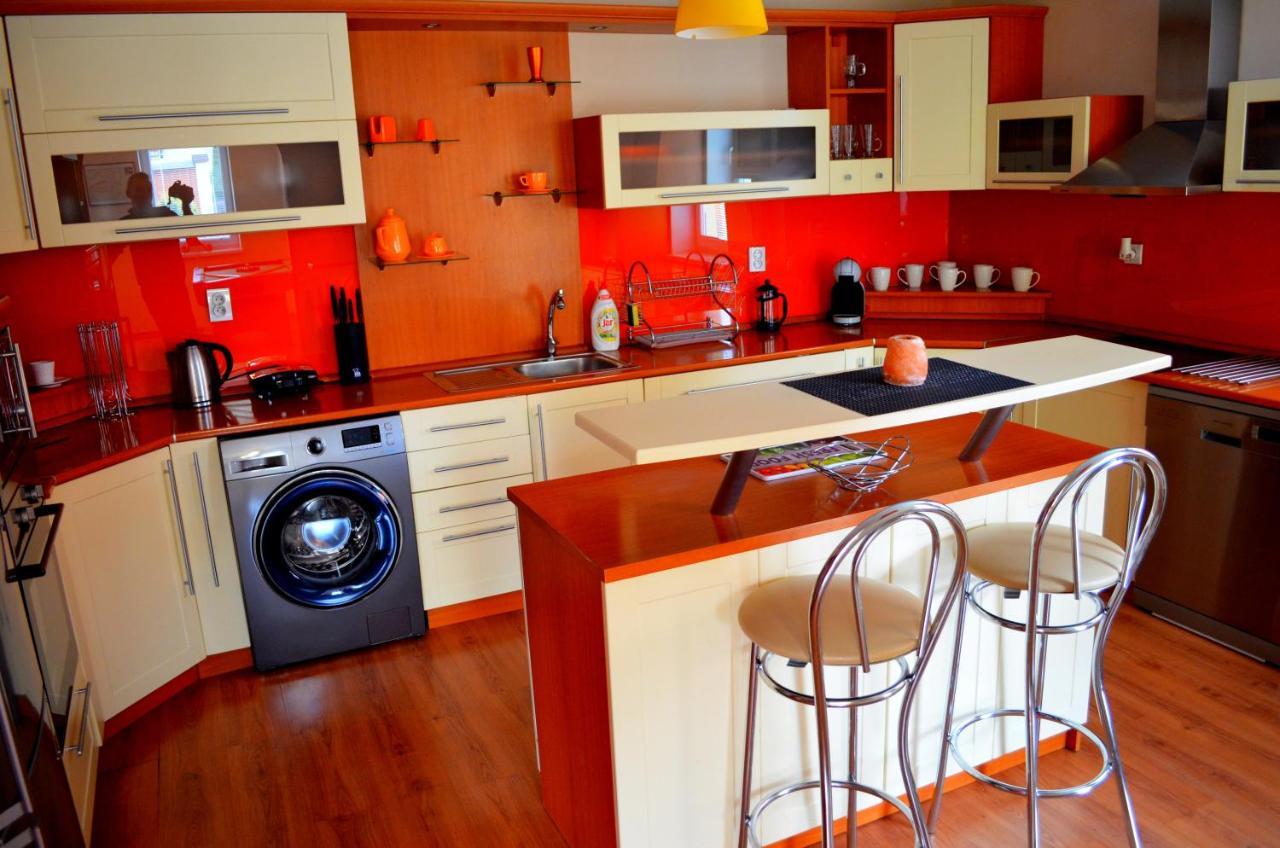Chalupa Riviera A Apartmany Riviera - Liptov Besenova รูชอมแบรอค ภายนอก รูปภาพ