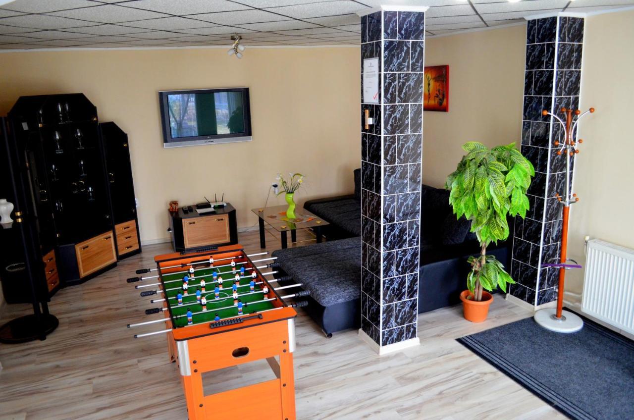 Chalupa Riviera A Apartmany Riviera - Liptov Besenova รูชอมแบรอค ภายนอก รูปภาพ